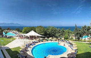 Vista Hill Hotel 쿠사다시