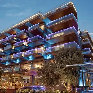 Doubletree By Hilton Kusadası